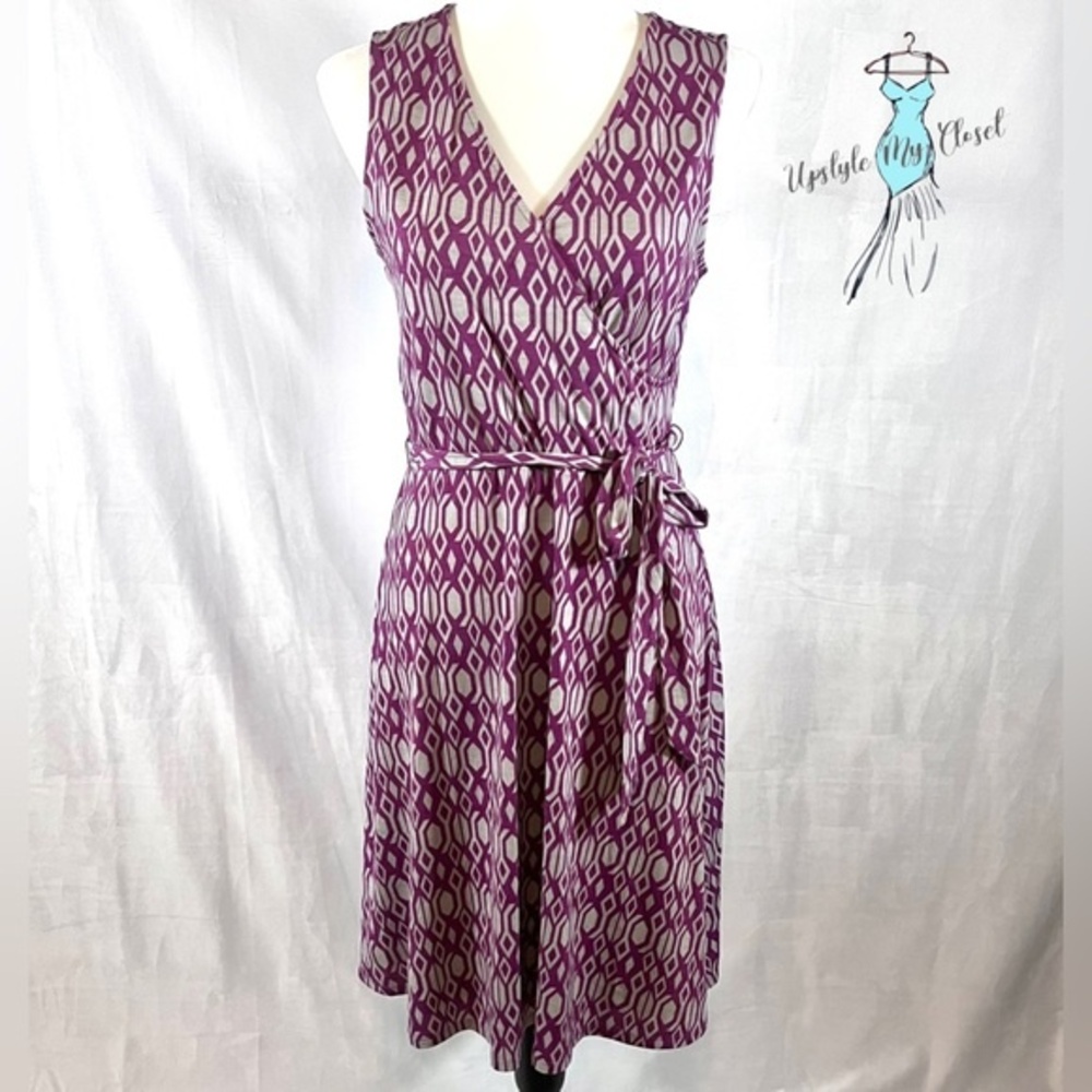 41 Hawthorne purple and gray geometric print faux wrap dress size medium NWOT